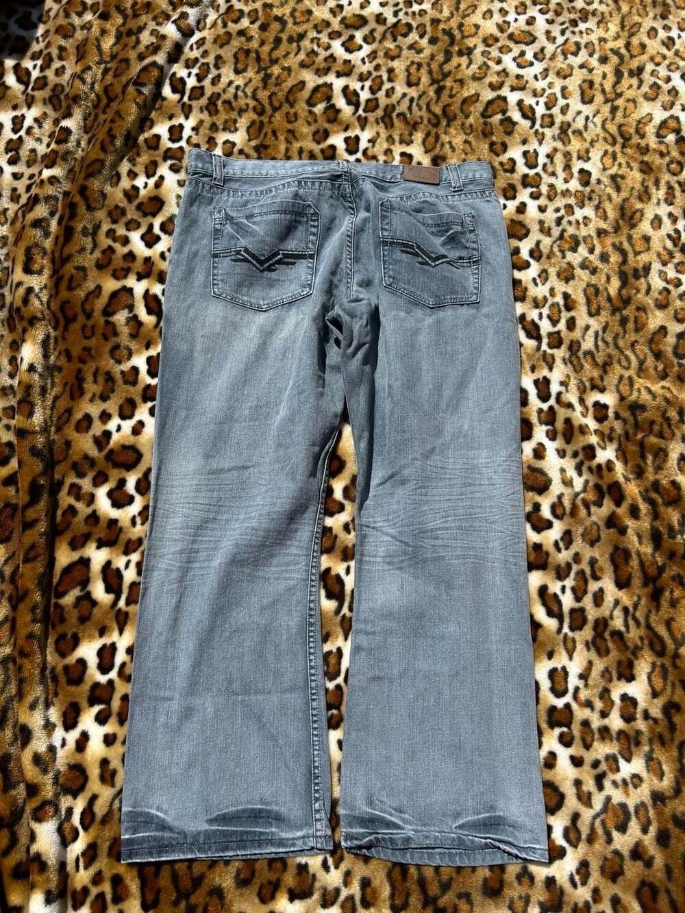 Flypaper Vintage Grey Baggy Bootcut Jeans 38 Y2K Flare Embroidered